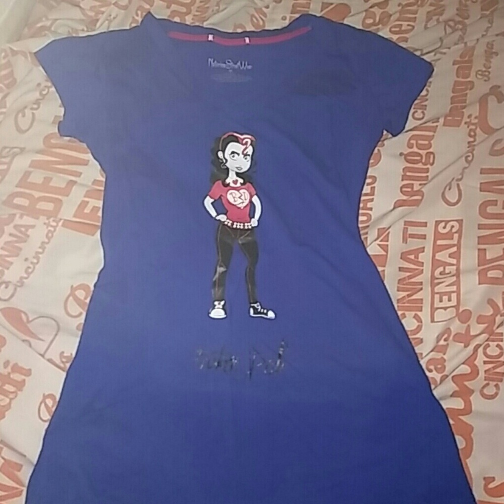 Short sleeve shirt